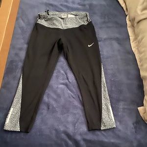 Nike Capri leggings
